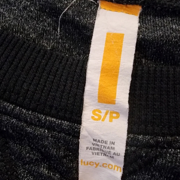 Lucy.com Quilted Activewear Crewneck Sweater - Small - Picture 3 of 4